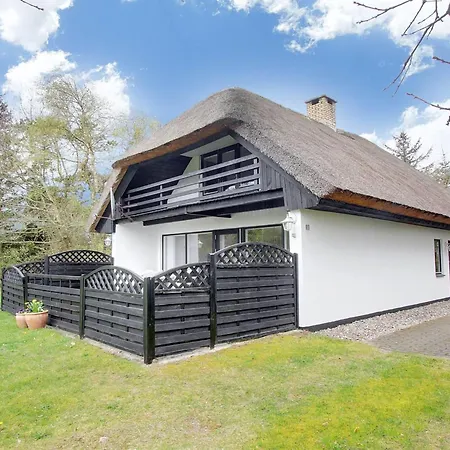 Prázdninový dům Rigitte - 1-5km From The Sea By Interhome *